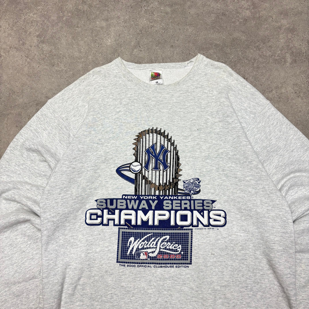 Vintage New York Yankees Grey Sweatshirt (XL)
