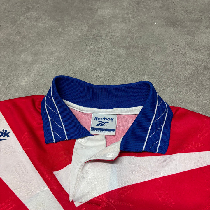 Vintage Reebok Chile Red Home Football Shirt (M)