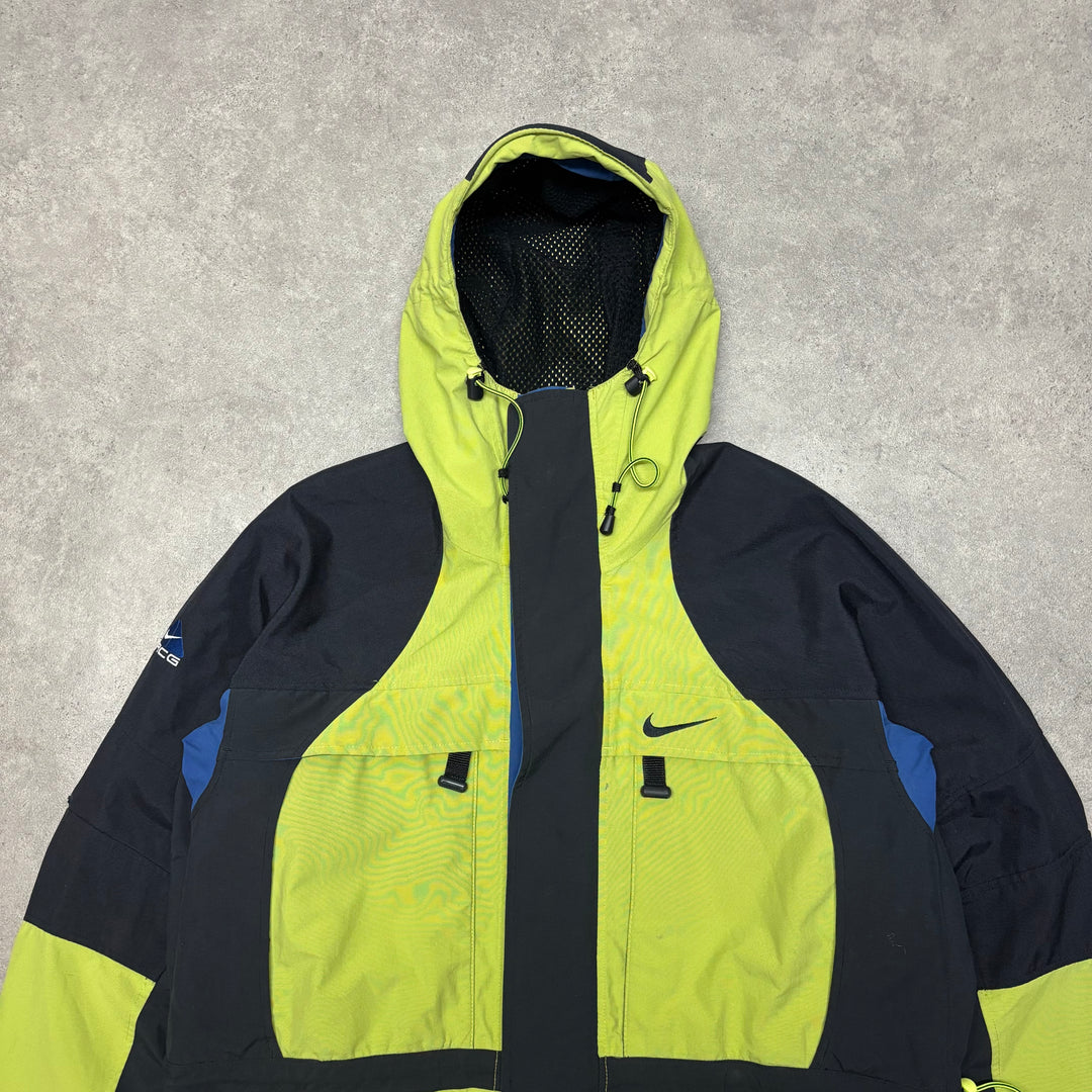 90's Vintage Nike ACG Green Hooded Technical Jacket (M)